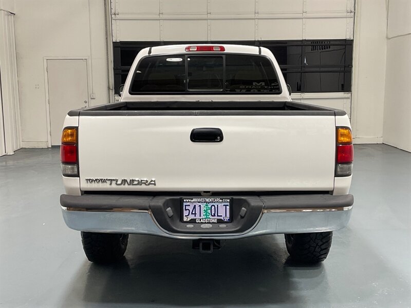 2000 Toyota Tundra SR5 4X4 / 4.7L V8/LIFTED/FRESH TIMING BELT SERVICE / ZERO RUST - Photo 6 - Gladstone, OR 97027