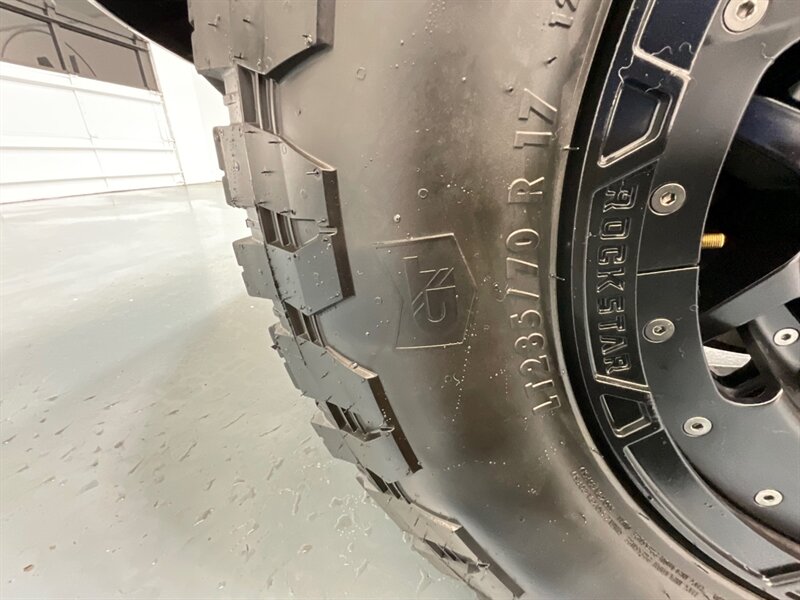 2000 Toyota Tundra SR5 4X4 / 4.7L V8/LIFTED/FRESH TIMING BELT SERVICE / ZERO RUST - Photo 44 - Gladstone, OR 97027