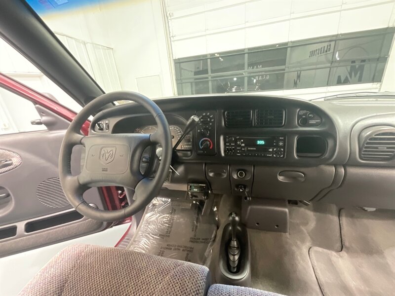 2001 Dodge Ram 2500 SLT Laramie 4X4 5.9L CUMMINS DIESEL/74K MILES /LOCAL OREGON TRUCK w. ZERO RUST /1-OWNER - Photo 40 - Gladstone, OR 97027