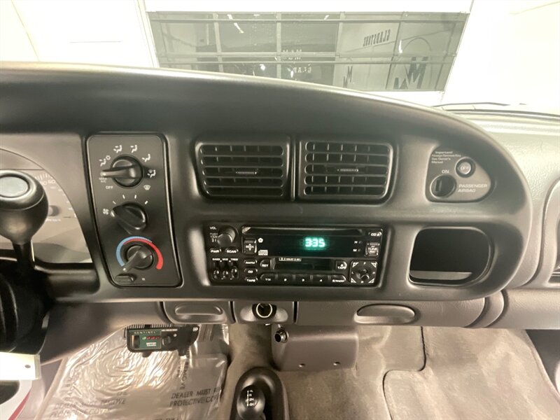 2001 Dodge Ram 2500 SLT Laramie 4X4 5.9L CUMMINS DIESEL/74K MILES /LOCAL OREGON TRUCK w. ZERO RUST /1-OWNER - Photo 18 - Gladstone, OR 97027