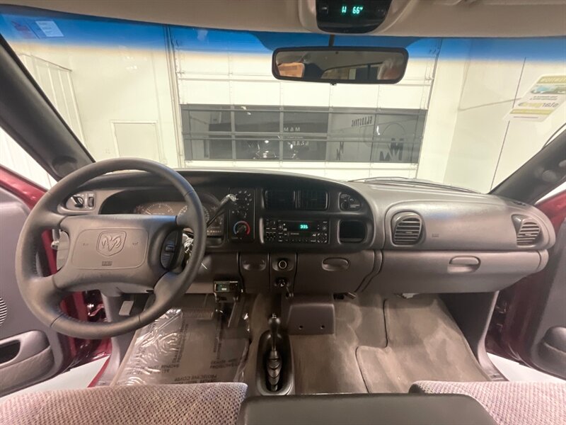 2001 Dodge Ram 2500 SLT Laramie 4X4 5.9L CUMMINS DIESEL/74K MILES /LOCAL OREGON TRUCK w. ZERO RUST /1-OWNER - Photo 16 - Gladstone, OR 97027
