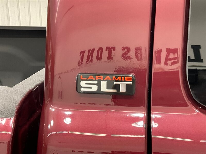 2001 Dodge Ram 2500 SLT 4X4 / 5.9L CUMMINS DIESEL /1-OWNER / 74K MILES / LOCAL OREGON TRUCK / ZERO RUST / LONG BED - Photo 20 - Gladstone, OR 97027