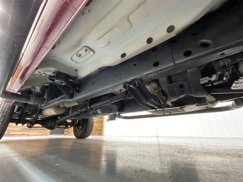 2001 Dodge Ram 2500 SLT 4X4 / 5.9L CUMMINS DIESEL /1-OWNER / 74K MILES / LOCAL OREGON TRUCK / ZERO RUST / LONG BED - Photo 49 - Gladstone, OR 97027