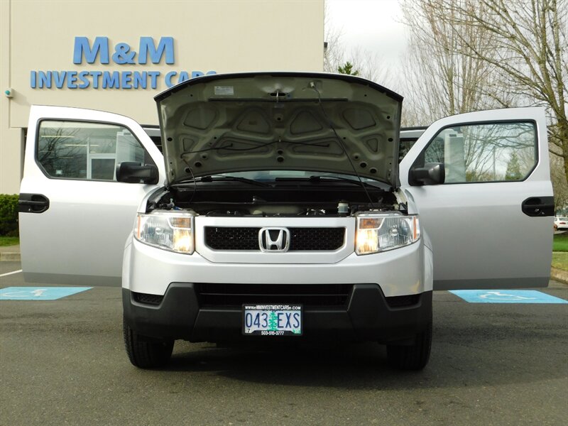 2010 Honda Element Sport Utility / ALL WHEEL DRIVE / 1-OWNER   - Photo 29 - Portland, OR 97217