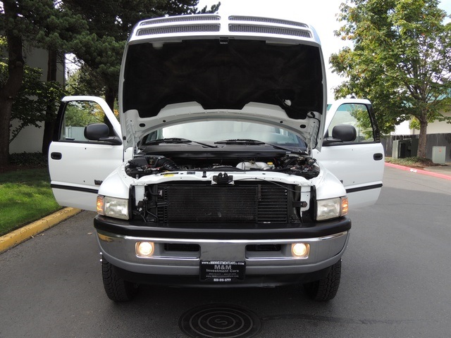 1998 Dodge Ram 3500 Laramie SLT/4X4/5.9L DIESEL/MANUAL/79k mile/DUALLY   - Photo 20 - Portland, OR 97217