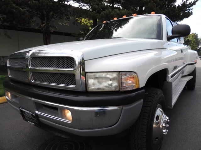 1998 Dodge Ram 3500 Laramie SLT/4X4/5.9L DIESEL/MANUAL/79k mile/DUALLY   - Photo 34 - Portland, OR 97217