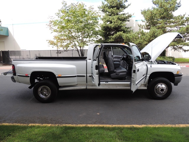 1998 Dodge Ram 3500 Laramie SLT/4X4/5.9L DIESEL/MANUAL/79k mile/DUALLY   - Photo 18 - Portland, OR 97217