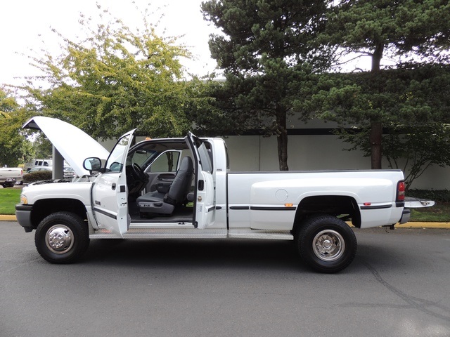 1998 Dodge Ram 3500 Laramie SLT/4X4/5.9L DIESEL/MANUAL/79k mile/DUALLY   - Photo 14 - Portland, OR 97217