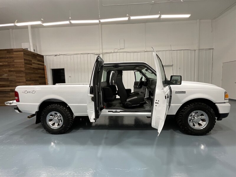 2009 Ford Ranger XLT Super Cab 4X4 / 4.0L V6 / Local / 126K Miles   - Photo 6 - Gladstone, OR 97027