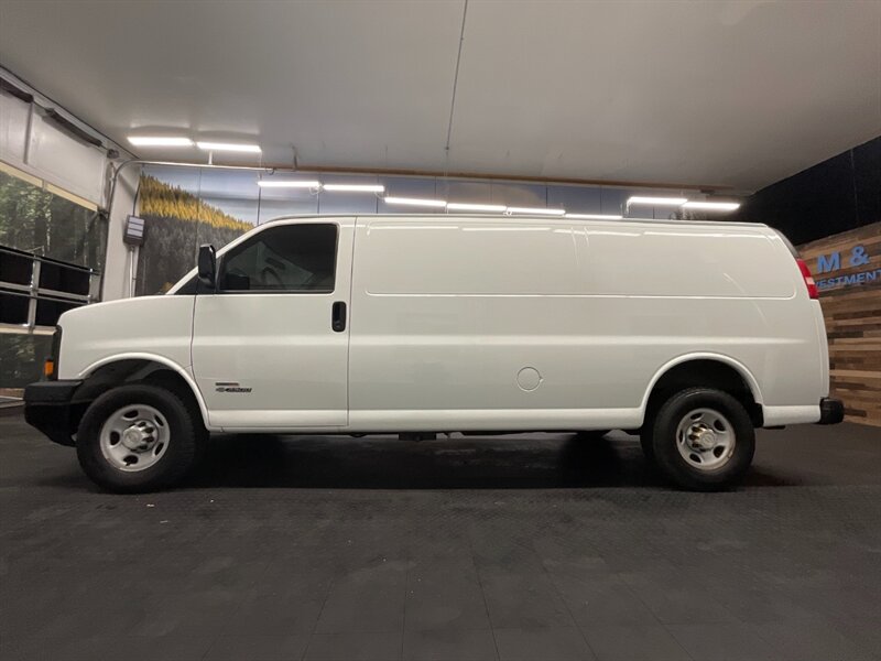 2006 Chevrolet Express   - Photo 3 - Gladstone, OR 97027