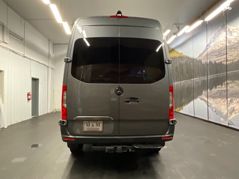 2019 Mercedes-Benz Sprinter Crew 2500 CARGO VAN / 3.0L DIESEL / HIGHROOF  Sprinter Crew Cargo Van / 3.0L V6 DIESEL / 144 " WB HIGHROOF / 34,000 MILES - Photo 6 - Gladstone, OR 97027