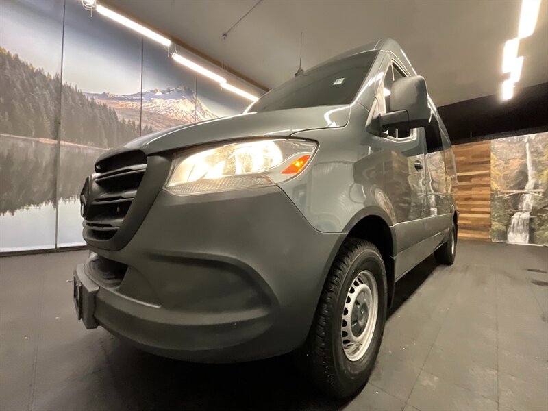 2019 Mercedes-Benz Sprinter Crew 2500 CARGO VAN / 3.0L DIESEL / HIGHROOF  Sprinter Crew Cargo Van / 3.0L V6 DIESEL / 144 " WB HIGHROOF / 34,000 MILES - Photo 26 - Gladstone, OR 97027