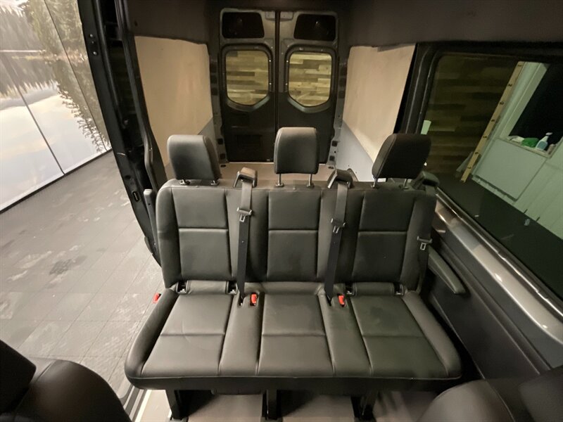 2019 Mercedes-Benz Sprinter Crew 2500 CARGO VAN / 3.0L DIESEL / HIGHROOF  Sprinter Crew Cargo Van / 3.0L V6 DIESEL / 144 " WB HIGHROOF / 34,000 MILES - Photo 13 - Gladstone, OR 97027