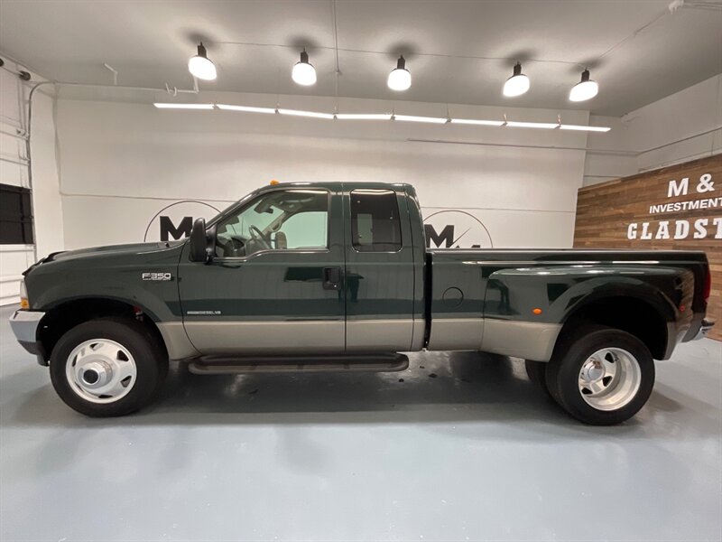 2002 Ford F-350 Lariat 4x4 7.3L DIESEL /81K MILES /DUALLY  / ZERO RUST / Leather Seats / Banks Exhaust - Photo 3 - Gladstone, OR 97027
