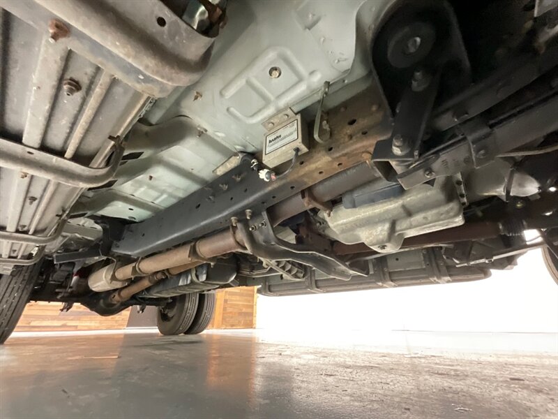 2002 Ford F-350 Lariat 4x4 7.3L DIESEL /81K MILES /DUALLY  / ZERO RUST / Leather Seats / Banks Exhaust - Photo 52 - Gladstone, OR 97027