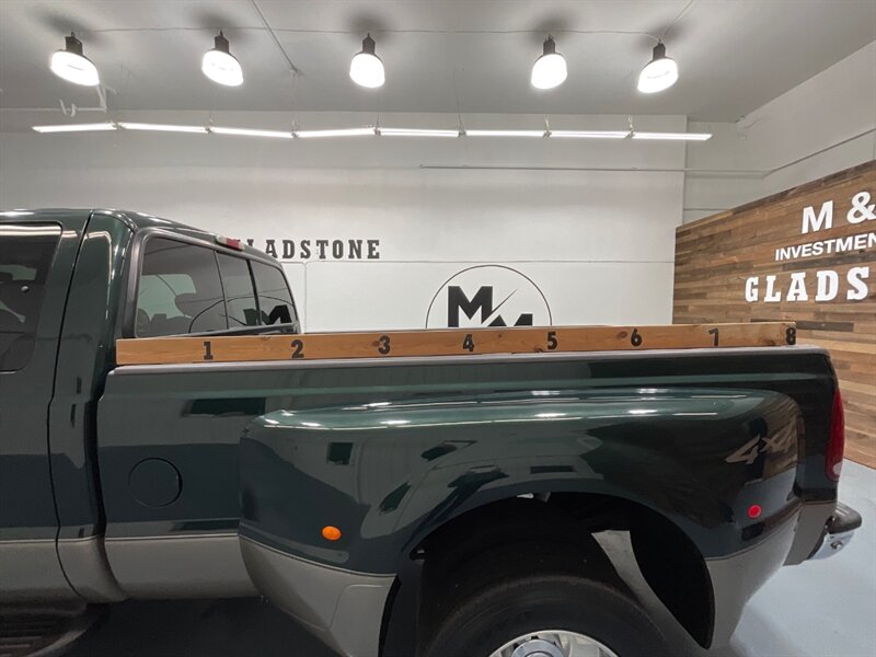 2002 Ford F-350 Lariat 4x4 7.3L DIESEL /81K MILES /DUALLY  / ZERO RUST / Leather Seats / Banks Exhaust - Photo 9 - Gladstone, OR 97027