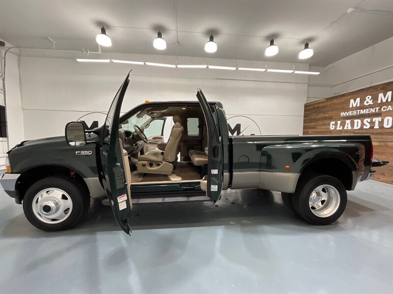 2002 Ford F-350 Lariat 4x4 7.3L DIESEL /81K MILES /DUALLY  / ZERO RUST / Leather Seats / Banks Exhaust - Photo 12 - Gladstone, OR 97027
