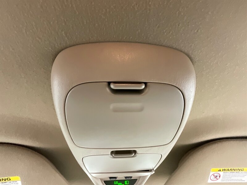 2002 Ford F-350 Lariat 4x4 7.3L DIESEL /81K MILES /DUALLY  / ZERO RUST / Leather Seats / Banks Exhaust - Photo 46 - Gladstone, OR 97027