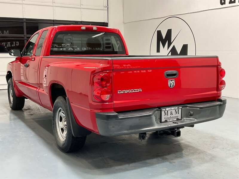 2007 Dodge Dakota ST Club Cab 4dr / 3.7L V6 / Heated Seats / LOCAL  / ZERO RUST - Photo 10 - Gladstone, OR 97027