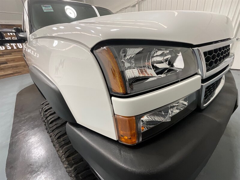 2006 Chevrolet Silverado 2500 LS Crew Cab 4X4 / 6.6L DIESEL / LBZ MOTOR  / LIFTED w. NEW WHEELS & TIRES - Photo 27 - Gladstone, OR 97027