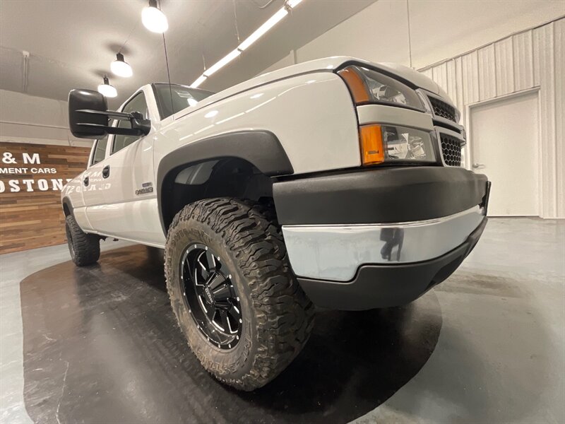 2006 Chevrolet Silverado 2500 LS Crew Cab 4X4 / 6.6L DIESEL / LBZ MOTOR  / LIFTED w. NEW WHEELS & TIRES - Photo 47 - Gladstone, OR 97027