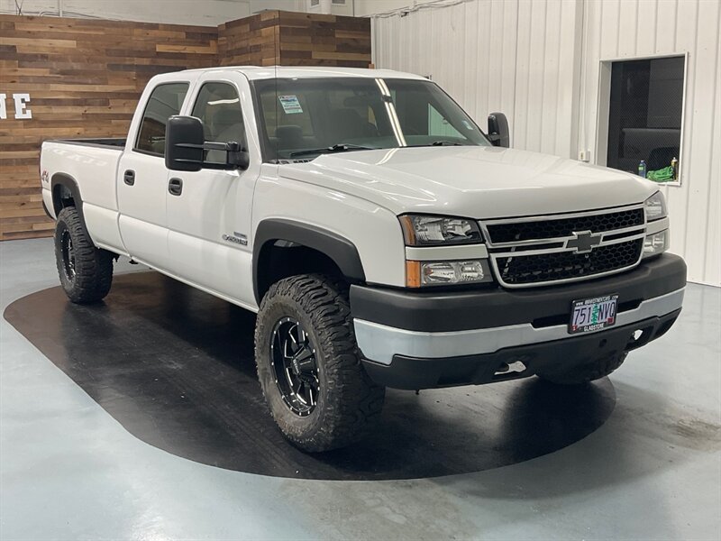 2006 Chevrolet Silverado 2500 LS Crew Cab 4X4 / 6.6L DIESEL / LBZ MOTOR  / LIFTED w. NEW WHEELS & TIRES - Photo 2 - Gladstone, OR 97027