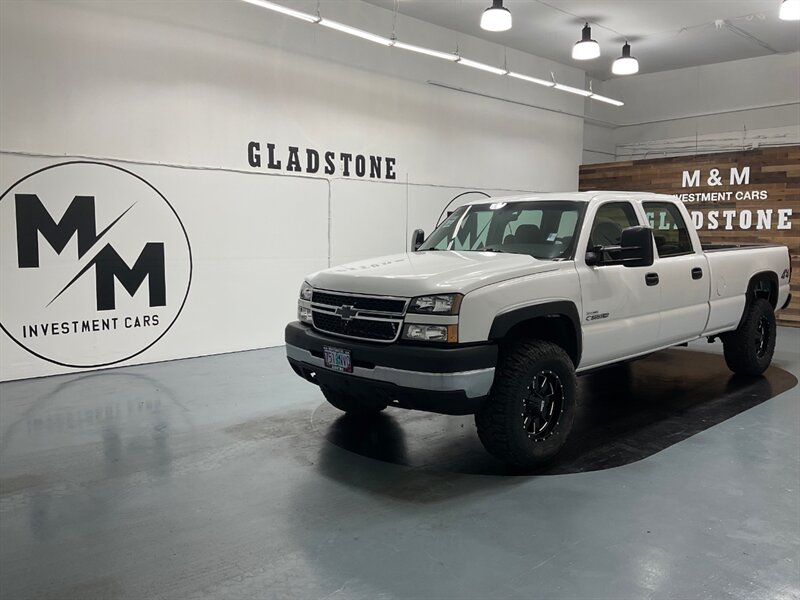 2006 Chevrolet Silverado 2500 LS Crew Cab 4X4 / 6.6L DIESEL / LBZ MOTOR  / LIFTED w. NEW WHEELS & TIRES - Photo 5 - Gladstone, OR 97027