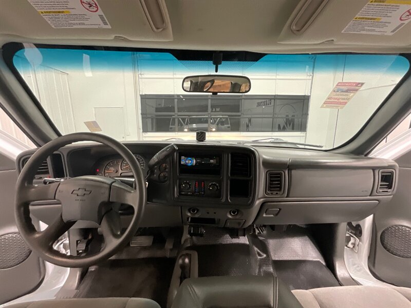 2006 Chevrolet Silverado 2500 LS Crew Cab 4X4 / 6.6L DIESEL / LBZ MOTOR  / LIFTED w. NEW WHEELS & TIRES - Photo 36 - Gladstone, OR 97027