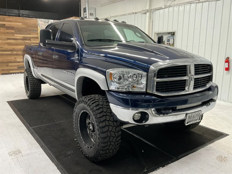 2006 Dodge Ram 3500 SLT MEGACAB 4X4 / 5.9L DIESEL / 6-INC LIFT  / BRAND NEW 38 " MUD TIRES & 20 " WHEELS / Leather & Heated Seats / SHARP SHARP !! - Photo 2 - Gladstone, OR 97027