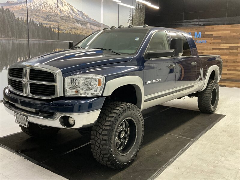 2006 Dodge Ram 3500 SLT MEGACAB 4X4 / 5.9L DIESEL / 6-INC LIFT  / BRAND NEW 38 " MUD TIRES & 20 " WHEELS / Leather & Heated Seats / SHARP SHARP !! - Photo 25 - Gladstone, OR 97027