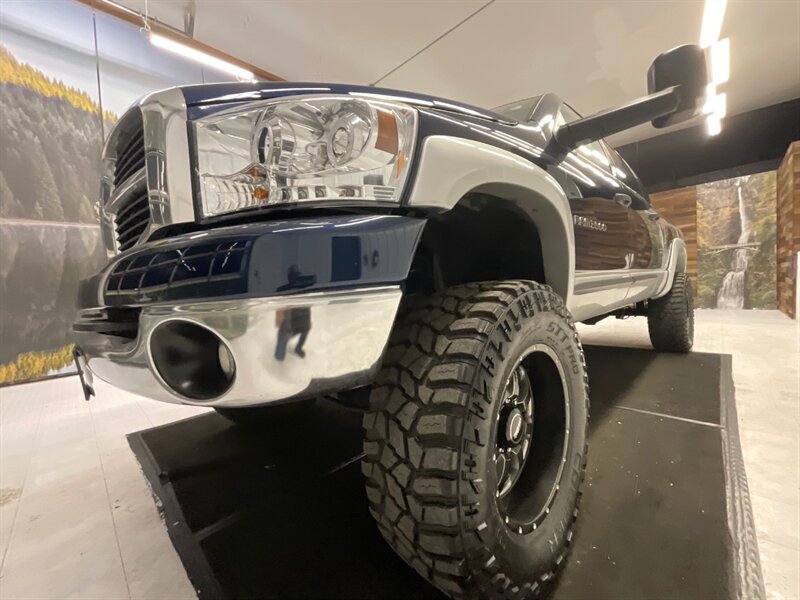 2006 Dodge Ram 3500 SLT MEGACAB 4X4 / 5.9L DIESEL / 6-INC LIFT  / BRAND NEW 38 " MUD TIRES & 20 " WHEELS / Leather & Heated Seats / SHARP SHARP !! - Photo 9 - Gladstone, OR 97027