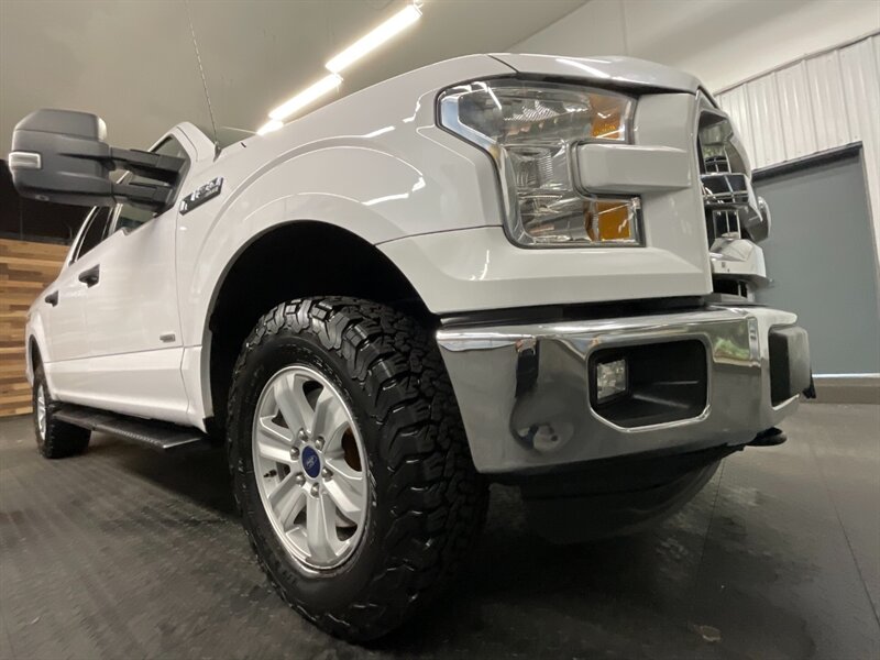 2016 Ford F-150 XLT Crew Cab 4X4 / 2.7L V6 EcoBoost / 1-OWNER   - Photo 10 - Gladstone, OR 97027