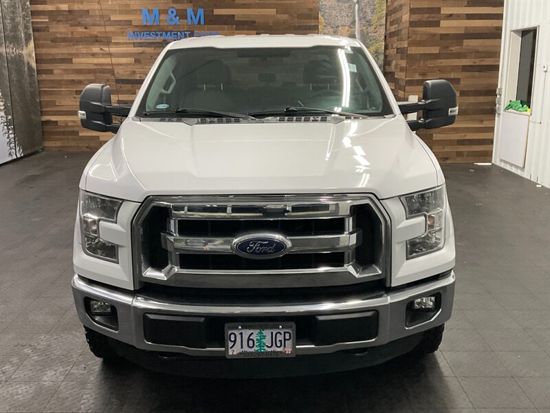 2016 Ford F-150 XLT Crew Cab 4X4 / 2.7L V6 EcoBoost / 1-OWNER   - Photo 5 - Gladstone, OR 97027