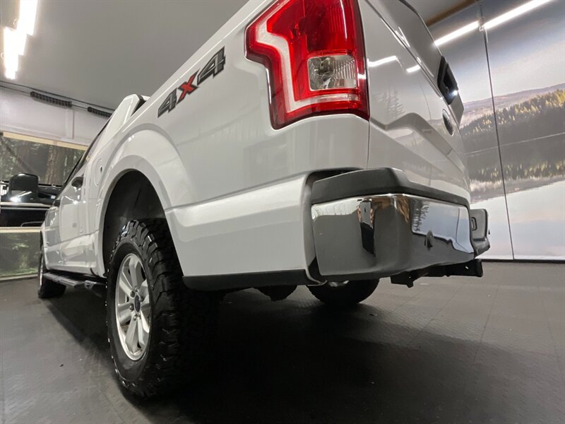 2016 Ford F-150 XLT Crew Cab 4X4 / 2.7L V6 EcoBoost / 1-OWNER   - Photo 11 - Gladstone, OR 97027