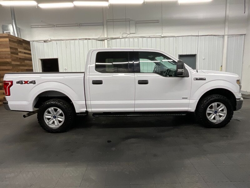 2016 Ford F-150 XLT Crew Cab 4X4 / 2.7L V6 EcoBoost / 1-OWNER