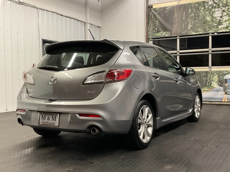 2011 Mazda Mazda3 s Sport Hatchback / Automatic / 1-OWNER /NEW TIRES  2.5L 4Cyl / Hatchback / 1-OWNER LOCAL CAR - Photo 8 - Gladstone, OR 97027