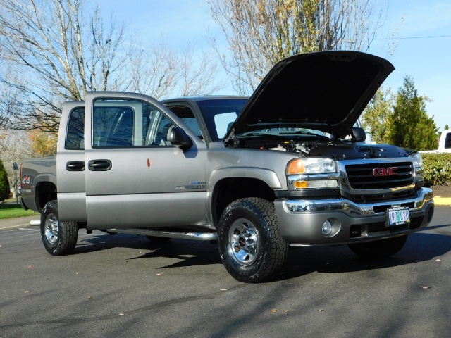 2007 GMC Sierra 3500 SLT / 1 Owner / LBZ / 1-TON / DURAMAX DIESEL 4X4   - Photo 30 - Portland, OR 97217