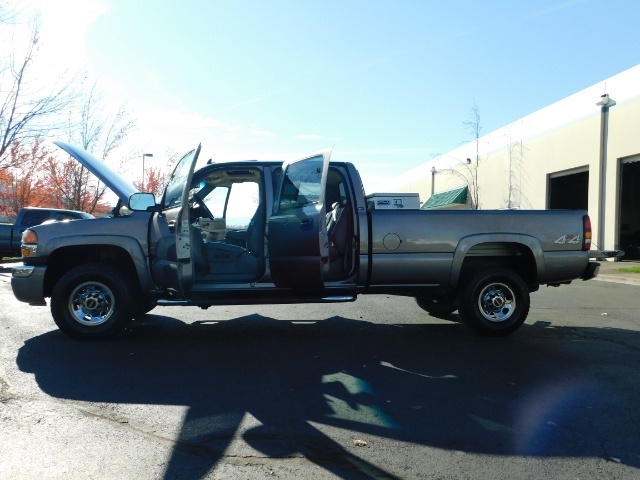 2007 GMC Sierra 3500 SLT / 1 Owner / LBZ / 1-TON / DURAMAX DIESEL 4X4   - Photo 26 - Portland, OR 97217