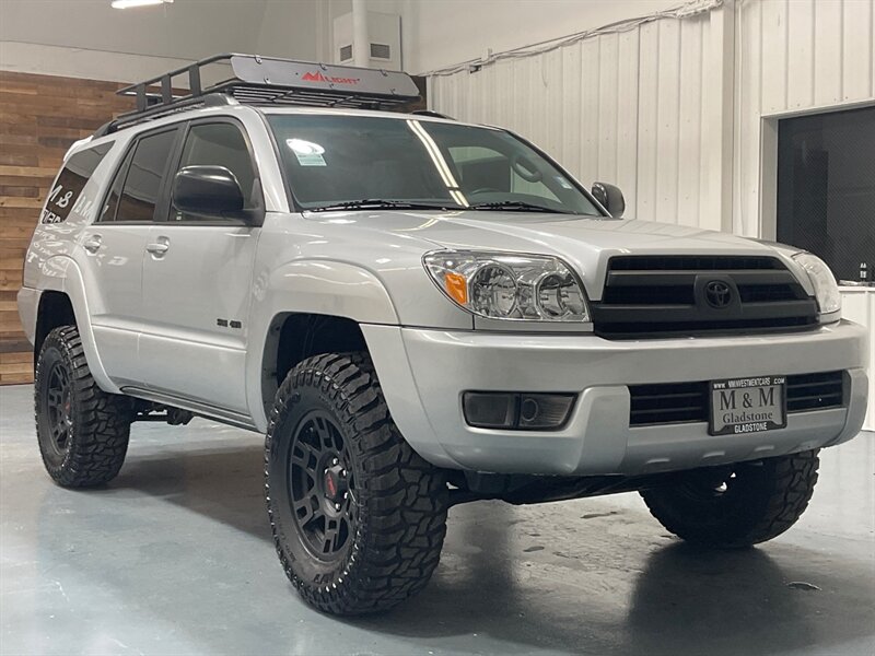 2005 Toyota 4Runner SR5 4X4 V6 / NEW LIFT NEW TRD WHEELS NEW MUD TIRES / ZERO RUST / Sunroof / Central Diff Lock / 100K Miles - Photo 2 - Gladstone, OR 97027