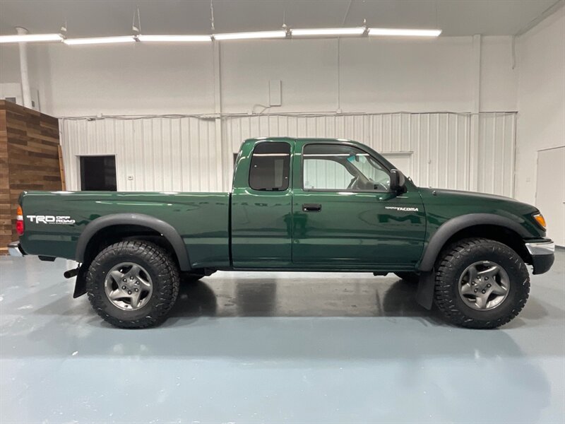 2002 Toyota Tacoma PreRunner V6 3.4L /TRD OFF RD /109K Miles / ZERO RUST / TIMING BELT SERVICE DONE / Has Rear Differential Locks - Photo 4 - Gladstone, OR 97027