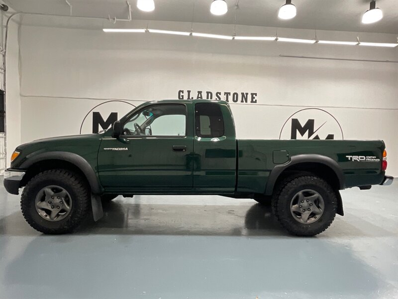 2002 Toyota Tacoma PreRunner V6 3.4L /TRD OFF RD /109K Miles / ZERO RUST / TIMING BELT SERVICE DONE / Has Rear Differential Locks - Photo 3 - Gladstone, OR 97027