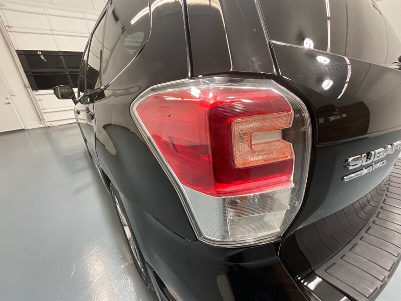 2017 Subaru Forester 2.5i Touring AWD / Panoramic Sunroof / 82k MILES  / Blind Spot Alert / Backup Camera / Leather Heated Seats / ZERO RUST - Photo 27 - Gladstone, OR 97027