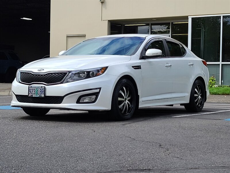 2015 Kia Optima LX Sedan / 4-cyl / Fresh Trade / Clean Title / MKW  Wheels / New Tires / Excellent Condition - Photo 1 - Portland, OR 97217