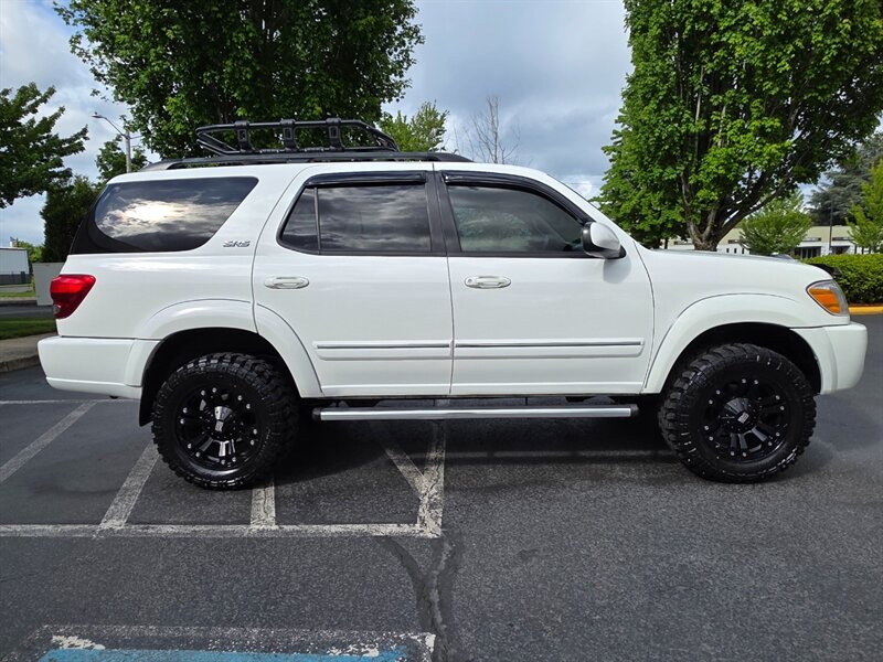 2007 Toyota Sequoia 4X4 V8 4.7L / LEATHER / SUNROOF / NEW TIRES & LIFT  / 3RD SEAT / XD WHEELS - Photo 4 - Portland, OR 97217