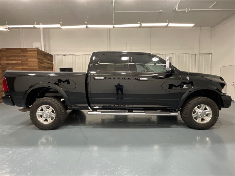 2012 RAM 2500 Laramie Limited Crew Cab 4X4 / 6.7L DIESEL /LOADED  / ZERO RUST / Sunroof / Heated & Cooled leather seats / Navi & Camera - Photo 4 - Gladstone, OR 97027