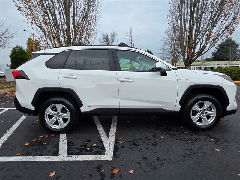 2019 Toyota RAV4 HYBRID AWD Dynamic Cruise BSM Fresh Trade Low Mile  Lane Departure New Tires No Rust - Photo 4 - Portland, OR 97217