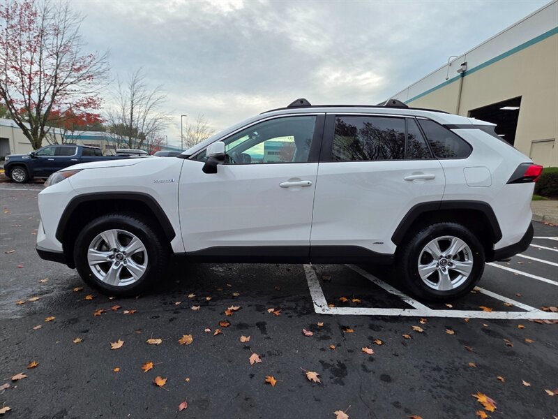 2019 Toyota RAV4 HYBRID AWD Dynamic Cruise BSM Fresh Trade Low Mile  Lane Departure New Tires No Rust - Photo 3 - Portland, OR 97217