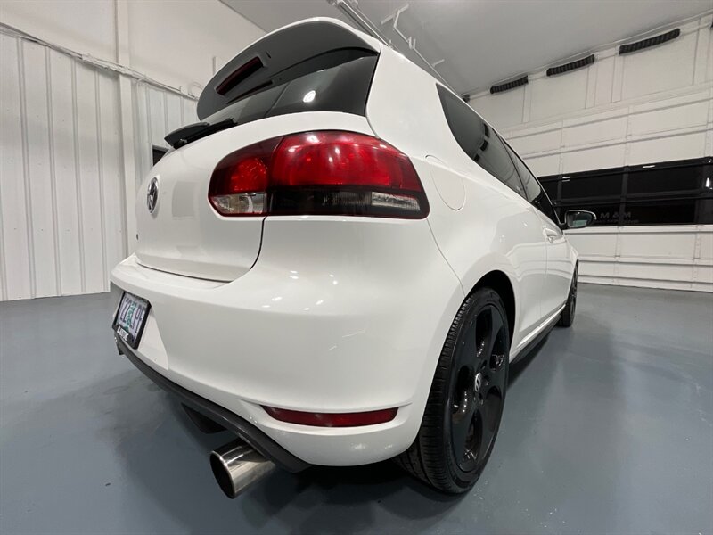 2012 Volkswagen GTI Hatchback 2Dr / 2.0L 4Cyl Turbo / 6-SPEED MANUAL  / Sunroof - Photo 50 - Gladstone, OR 97027