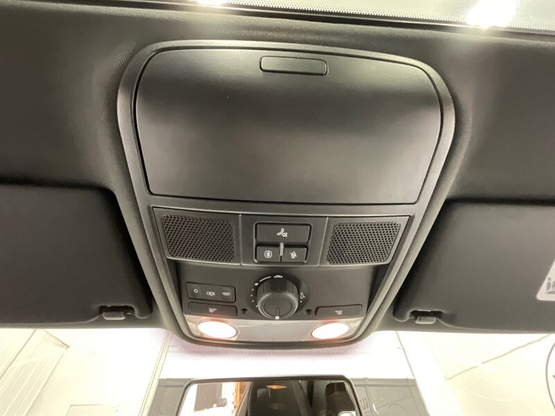 2012 Volkswagen GTI Hatchback 2Dr / 2.0L 4Cyl Turbo / 6-SPEED MANUAL  / Sunroof - Photo 39 - Gladstone, OR 97027