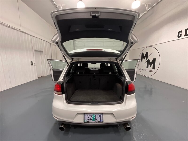2012 Volkswagen GTI Hatchback 2Dr / 2.0L 4Cyl Turbo / 6-SPEED MANUAL  / Sunroof - Photo 41 - Gladstone, OR 97027